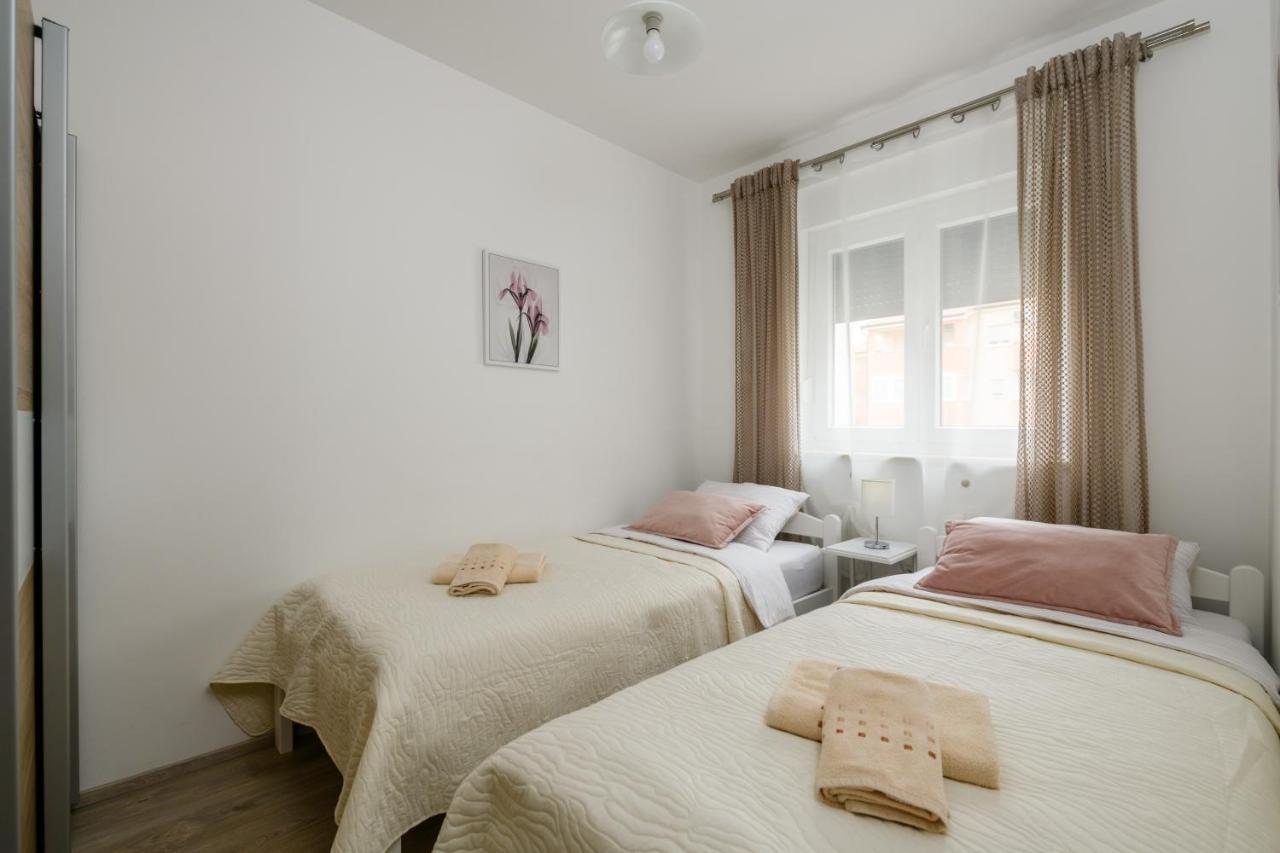 Apartment Kate 普拉 外观 照片